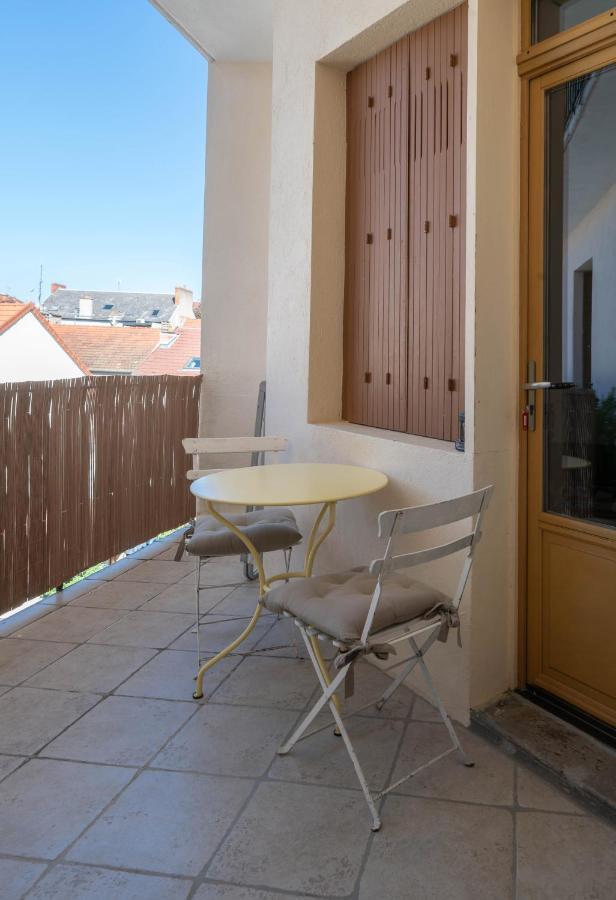 Le Belfort - Grand Appartement Avec Terrasse Et Parking Prive Vichy Exterior foto